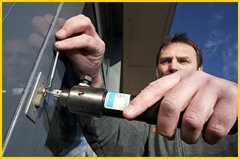 Metro Locksmith Services Burlingame, CA 650-651-3433 - 10-lock-smiths
