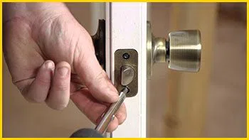 Metro Locksmith Services Burlingame, CA 650-651-3433 - 14-install-new-lock